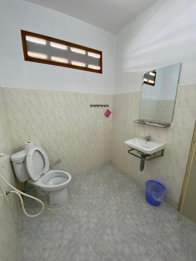 Ecran Riverfront Guesthouse كامبوت المظهر الخارجي الصورة