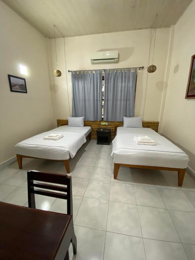 Ecran Riverfront Guesthouse كامبوت المظهر الخارجي الصورة