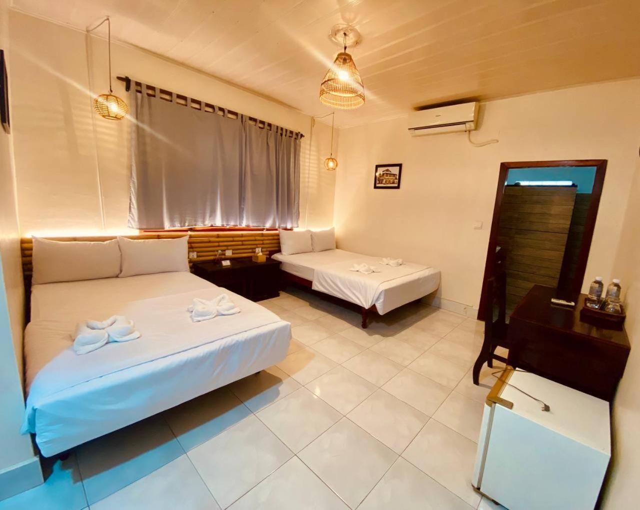 Ecran Riverfront Guesthouse كامبوت المظهر الخارجي الصورة